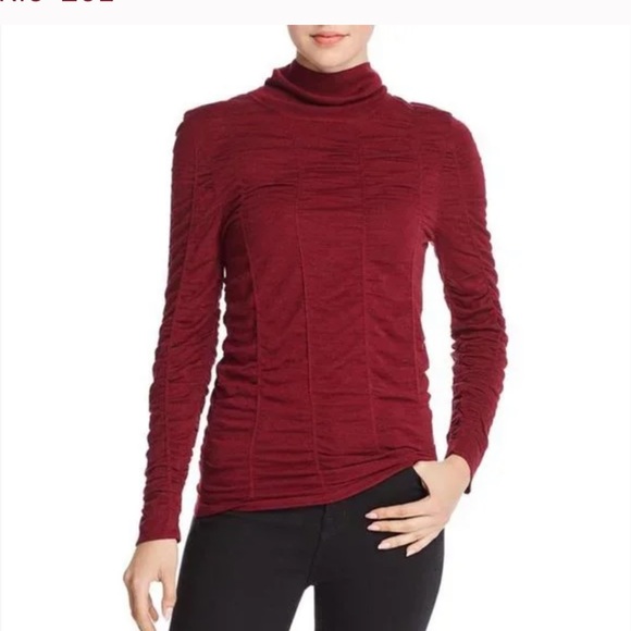 NIC+ZOE - Turtleneck Scrunched UpTop - Picture 4 of 11